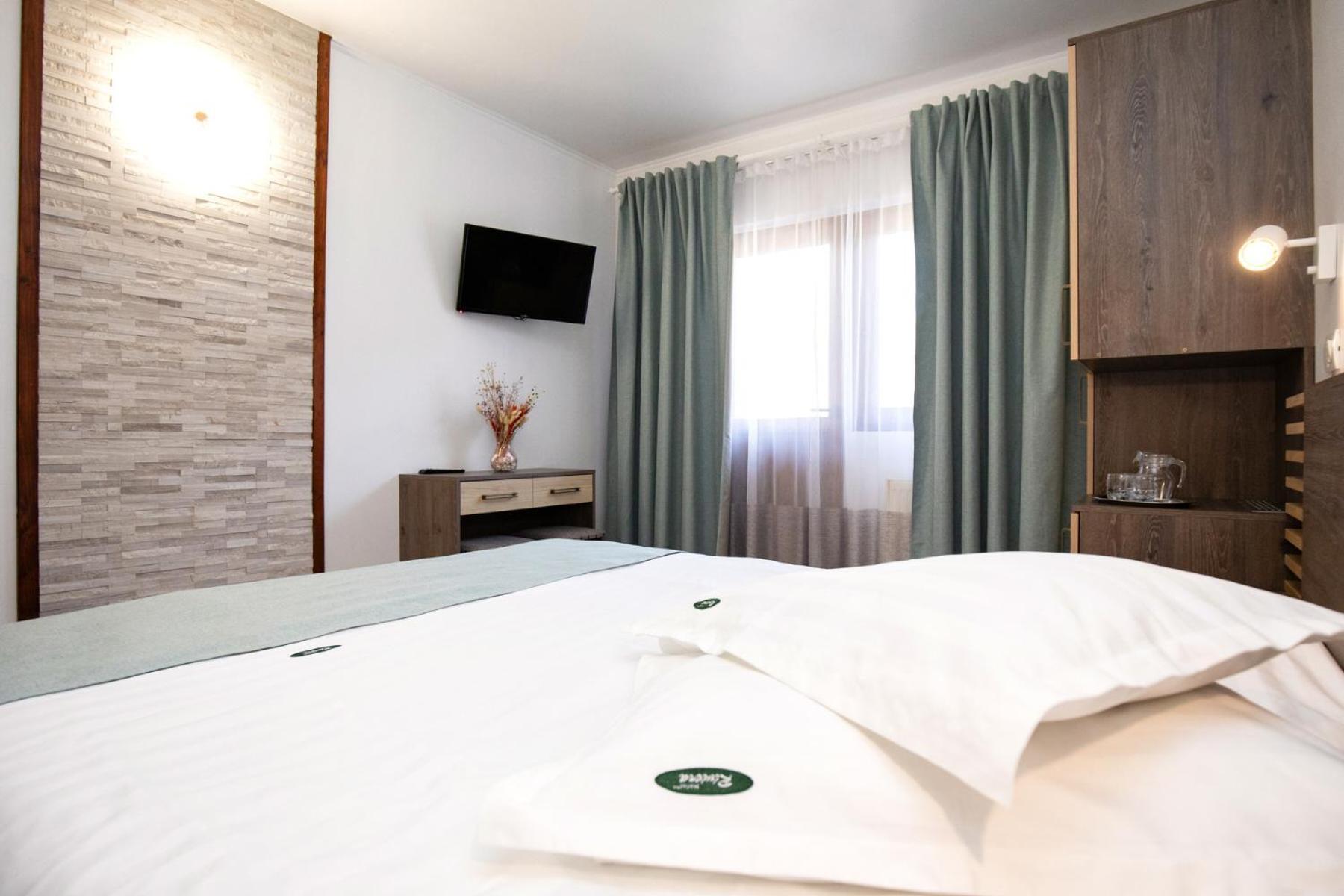 Hotel Riviera Σινάια Εξωτερικό φωτογραφία