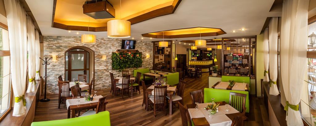 Hotel Riviera Σινάια Εξωτερικό φωτογραφία