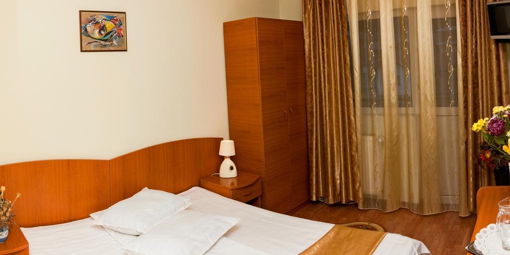 Hotel Riviera Σινάια Εξωτερικό φωτογραφία