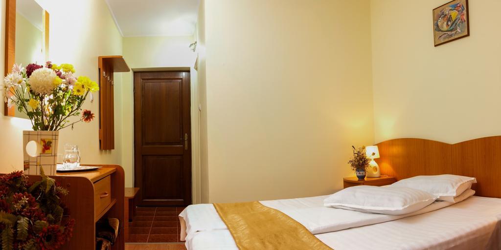 Hotel Riviera Σινάια Δωμάτιο φωτογραφία